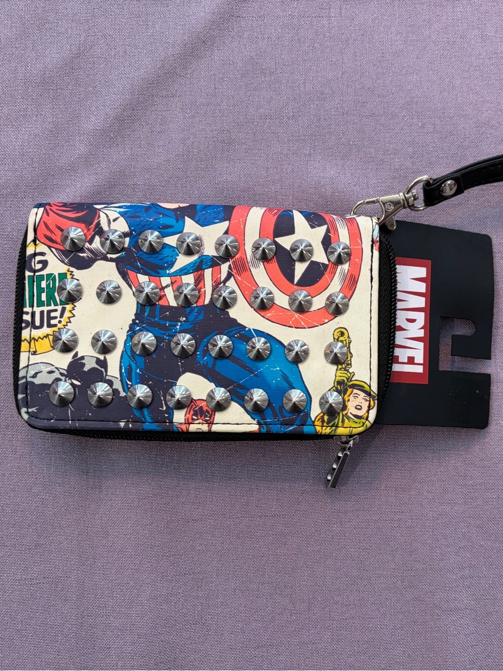 Bioworld Marvel Comic Studded Wristlet - Captain America Red, Blue, White, Black